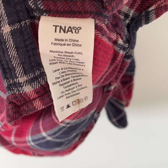 Tna Aritzia Flannel Button Down - Picture 4 of 6